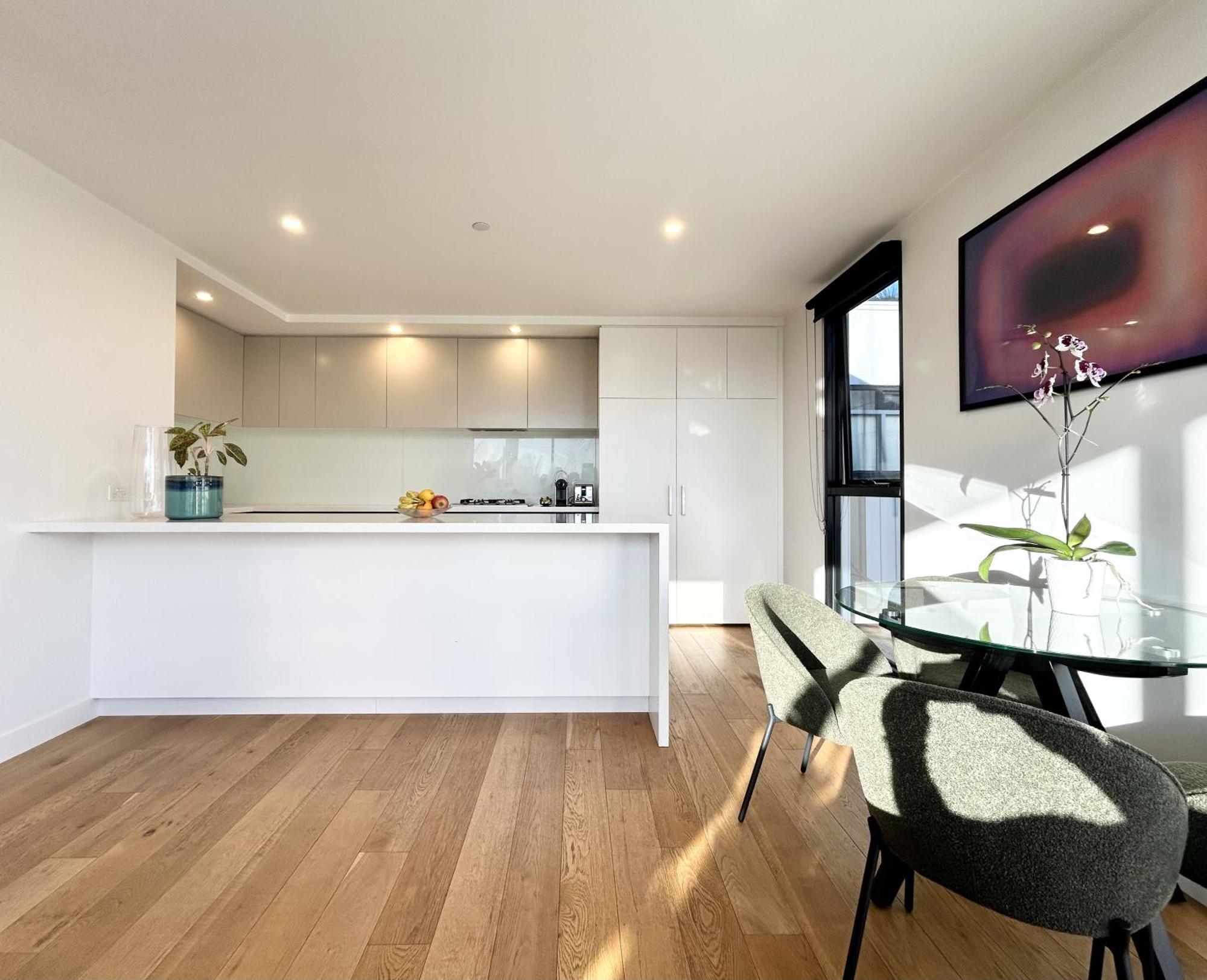 The Art Sub-penthouse With Stunning Views Apartment